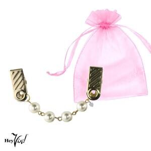 Pearl Sweater Guard Cardigan Collar Clip 50s Style in Organza Gift Bag - Hey Viv